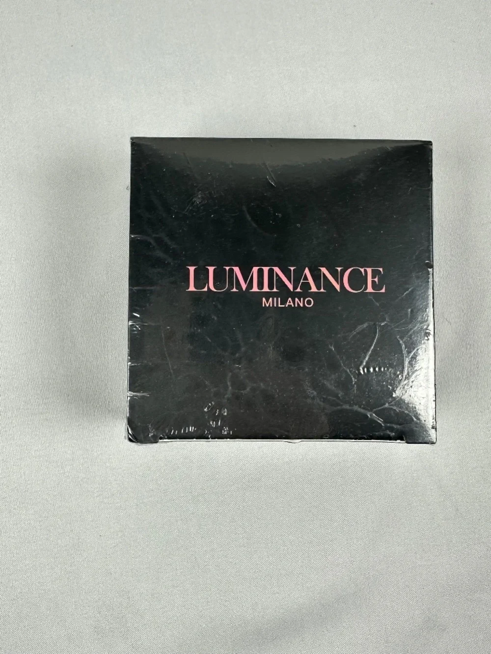 Luminous Milano Setting Powder, New in Box